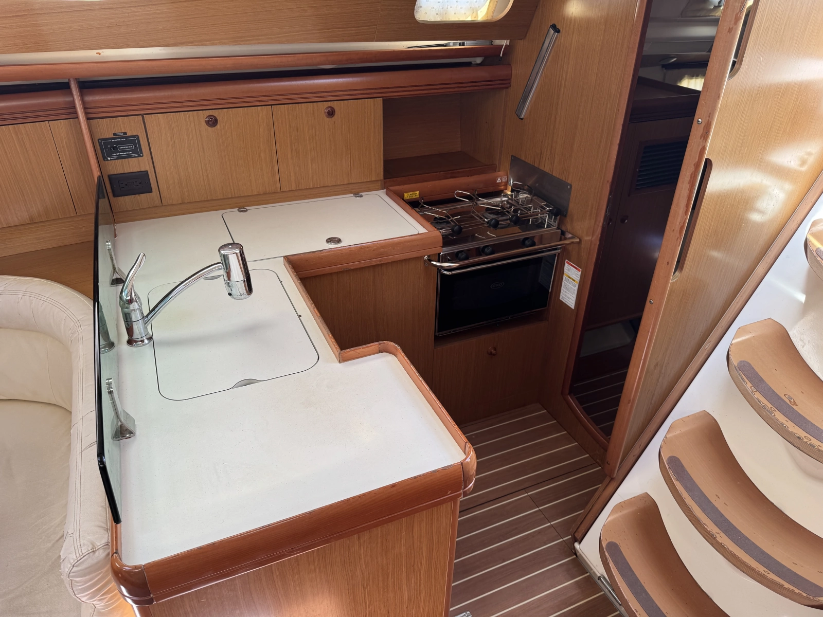 2006 Jeanneau 42DS