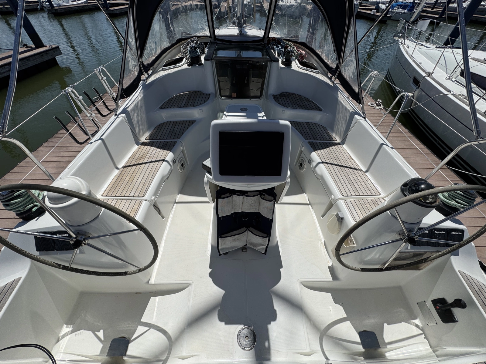 2006 Jeanneau 42DS