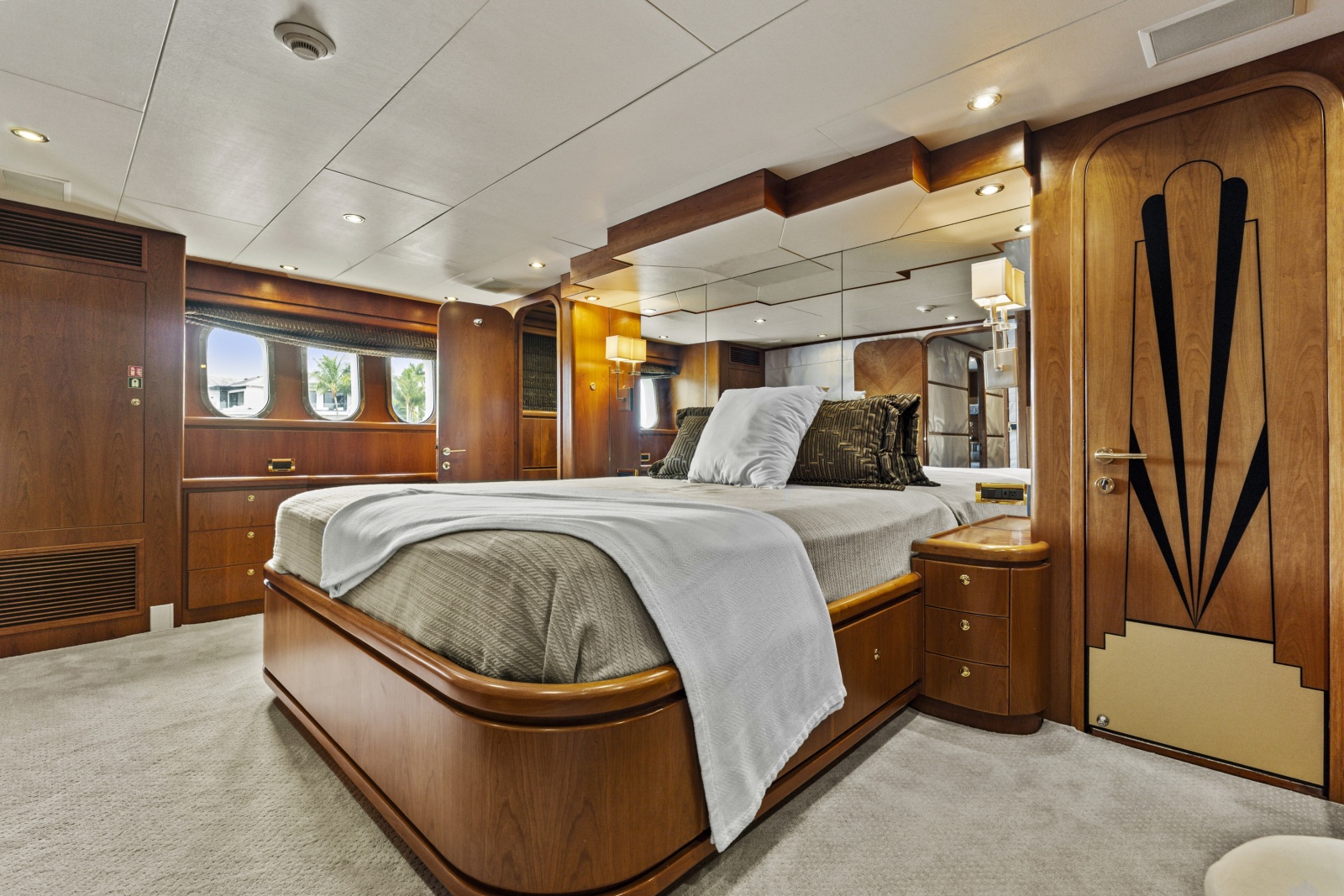 Master Looking To Starboard