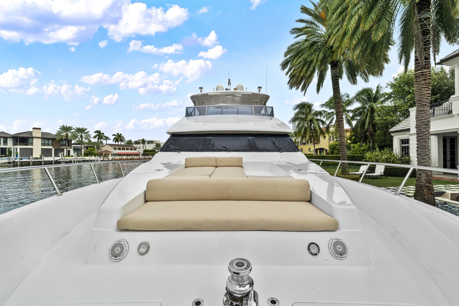 Bow Seating Looking Aft