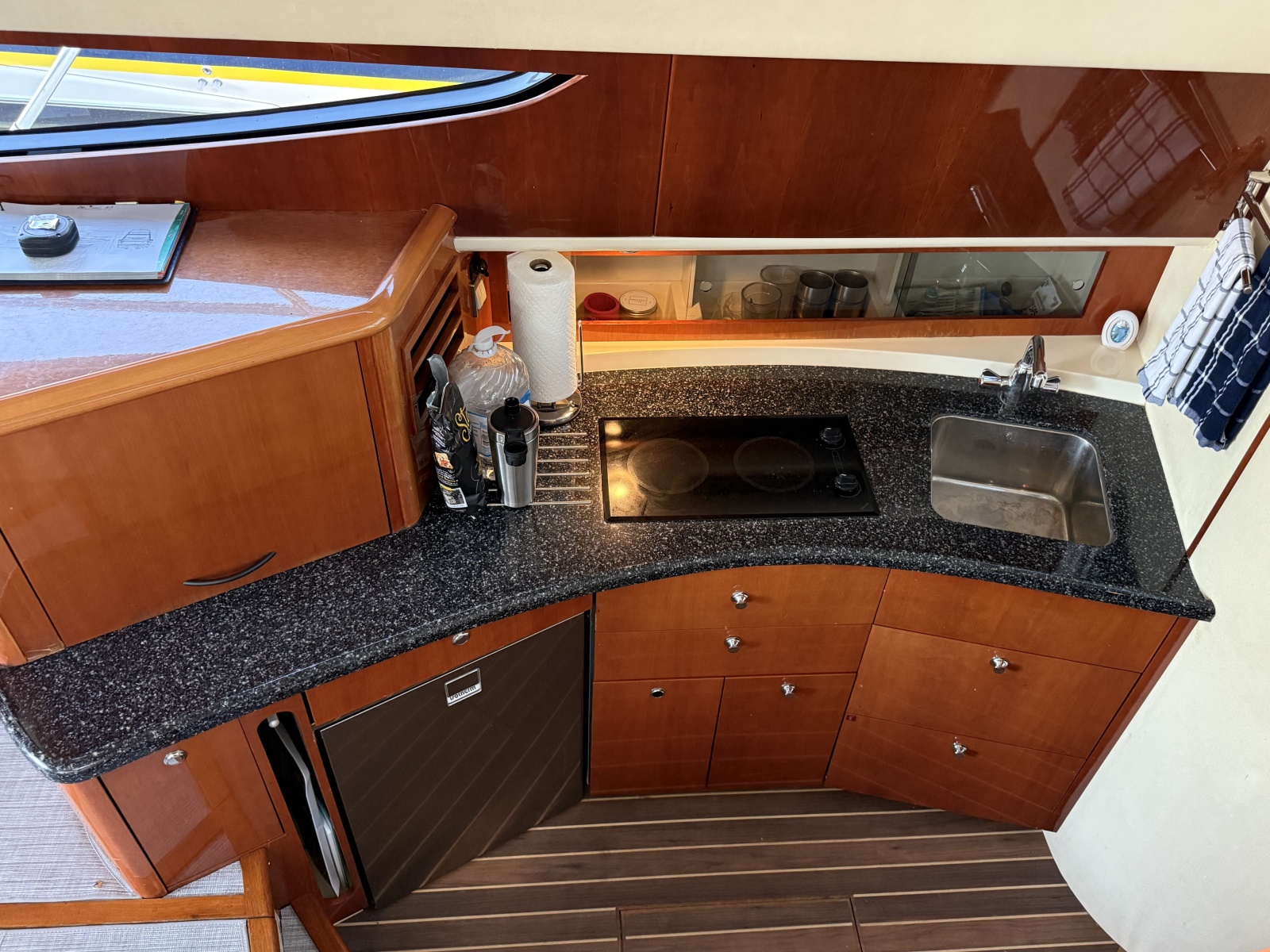 2004 Fairline Phantom 40