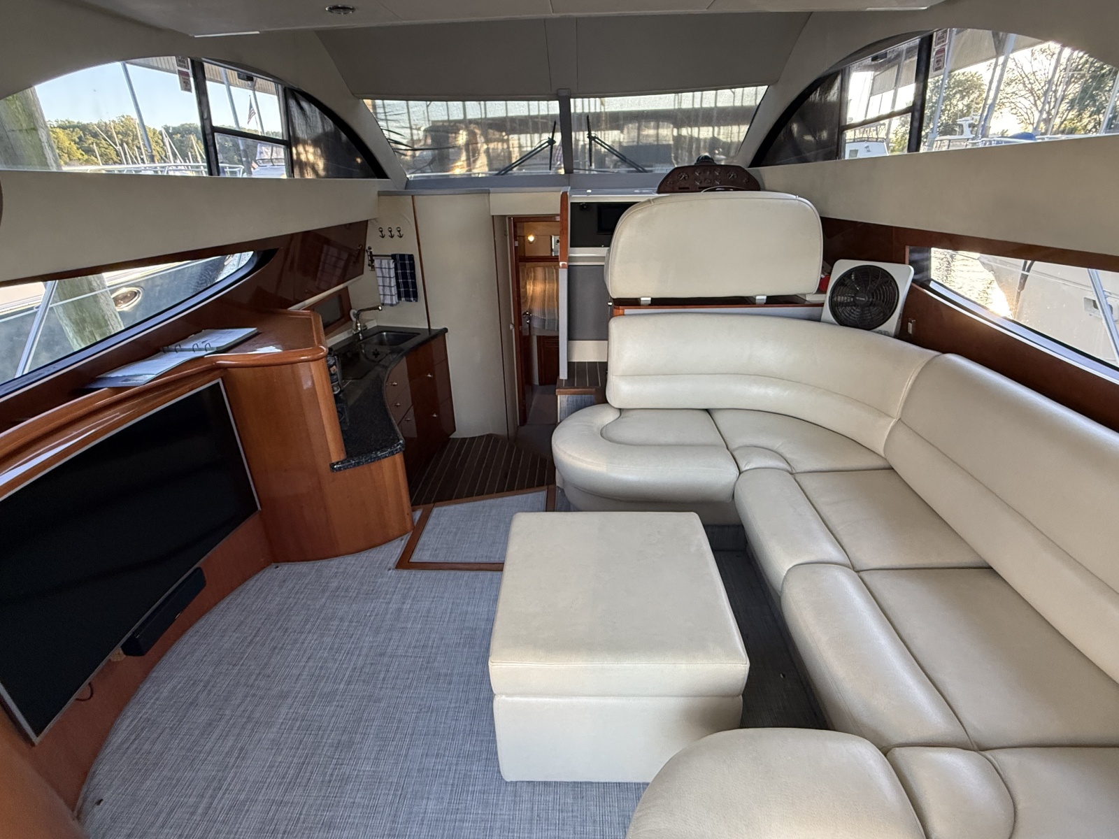 2004 Fairline Phantom 40