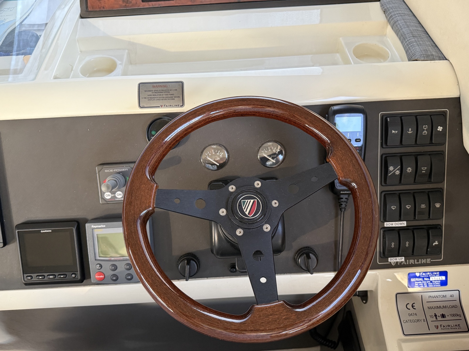 2004 Fairline Phantom 40