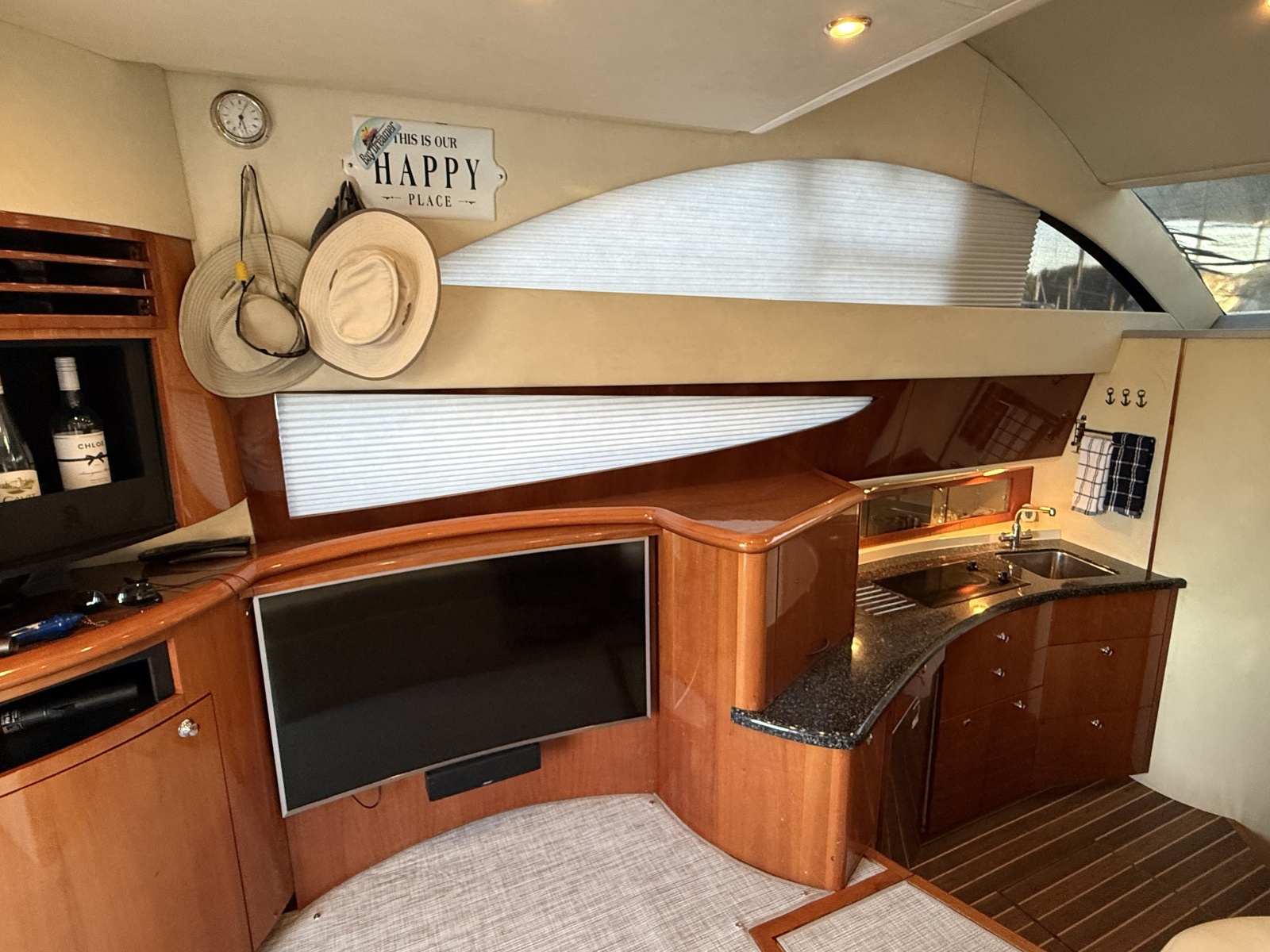 2004 Fairline Phantom 40