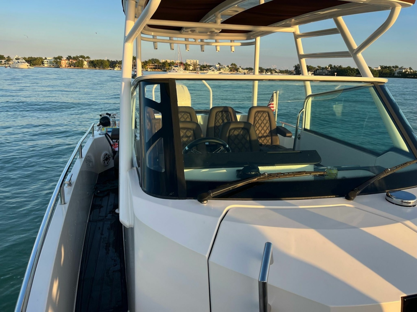 2017 Axopar 28 T-Top