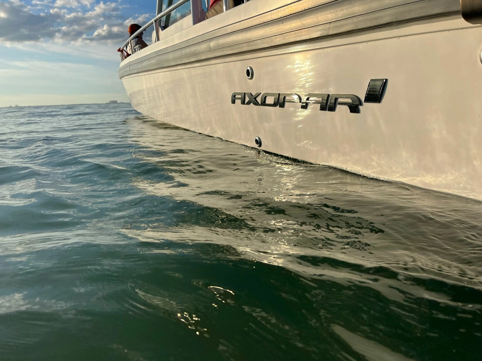 2017 Axopar 28 T-Top