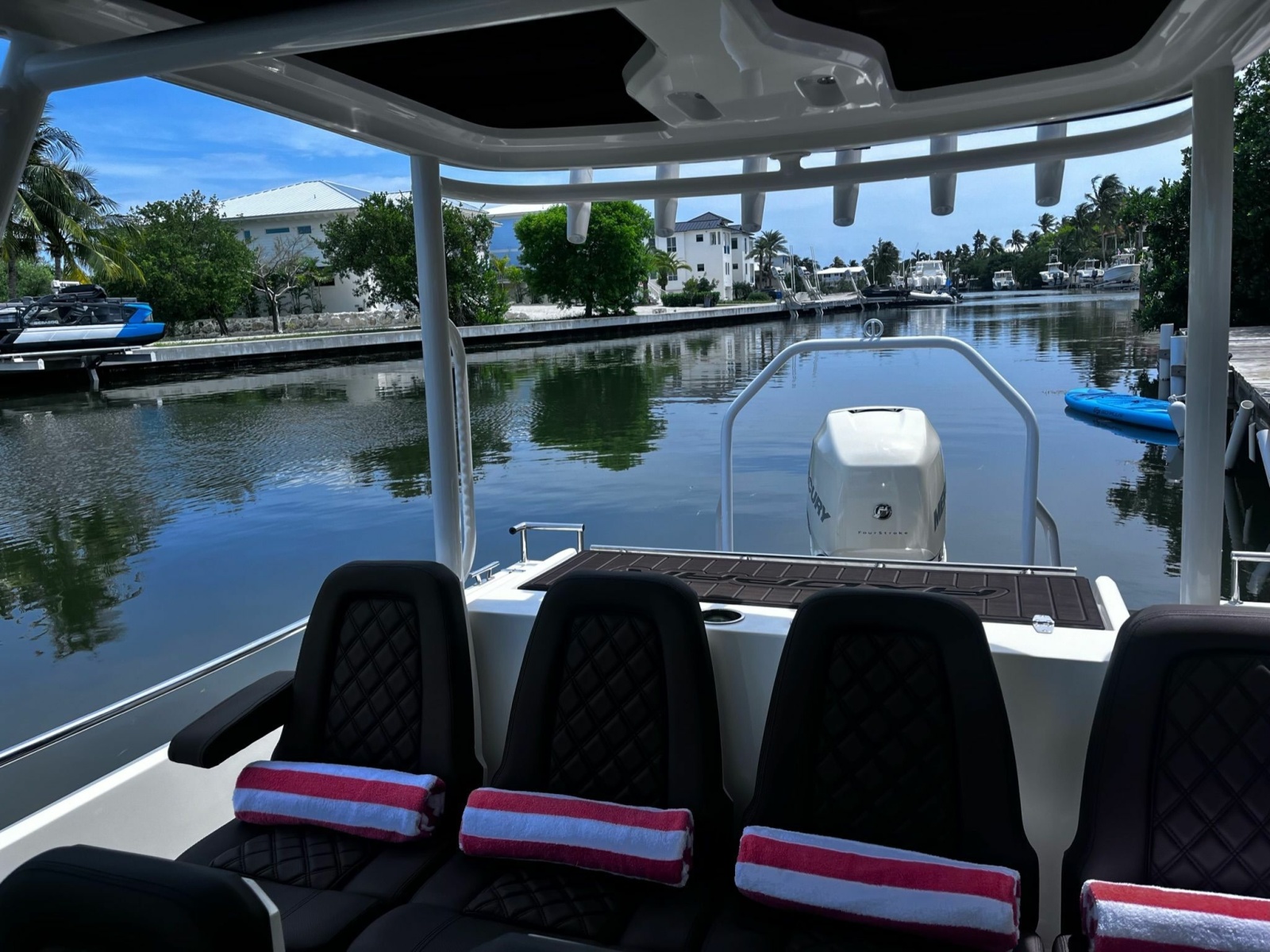 2017 Axopar 28 T-Top