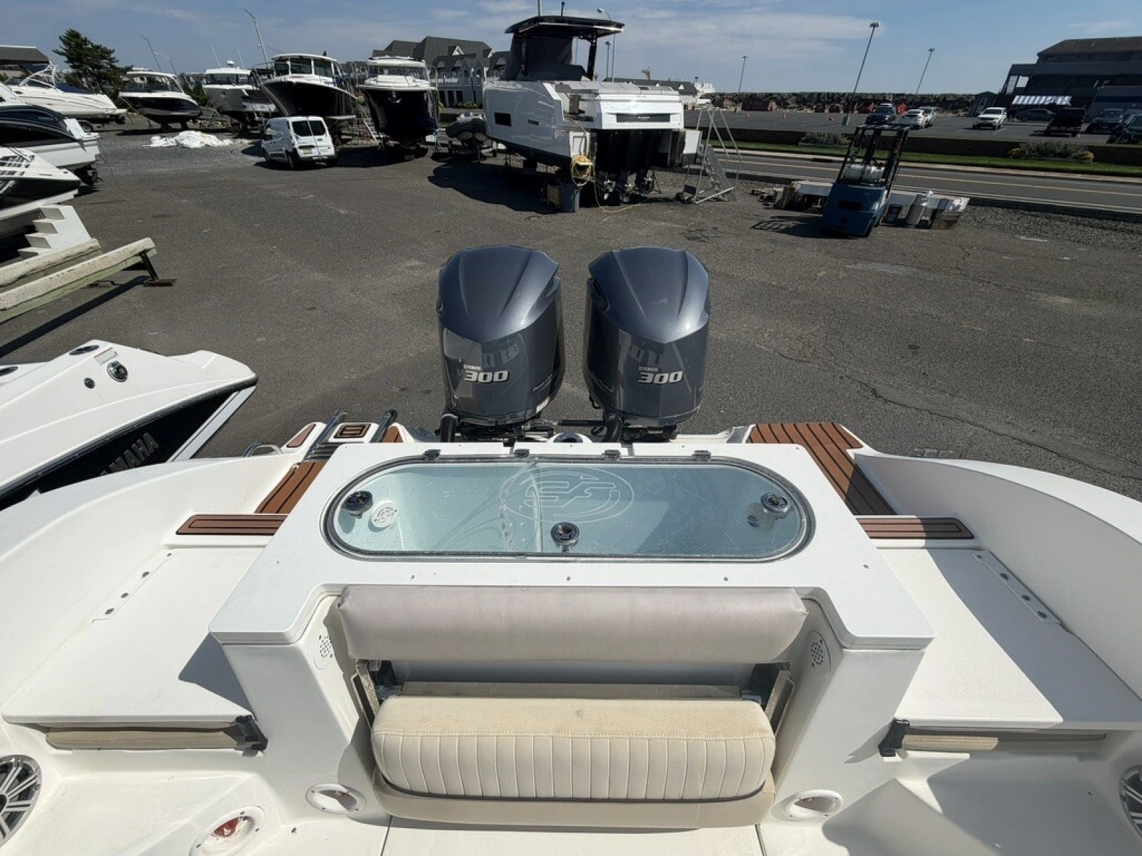 2016 Sea Fox 288 Commander