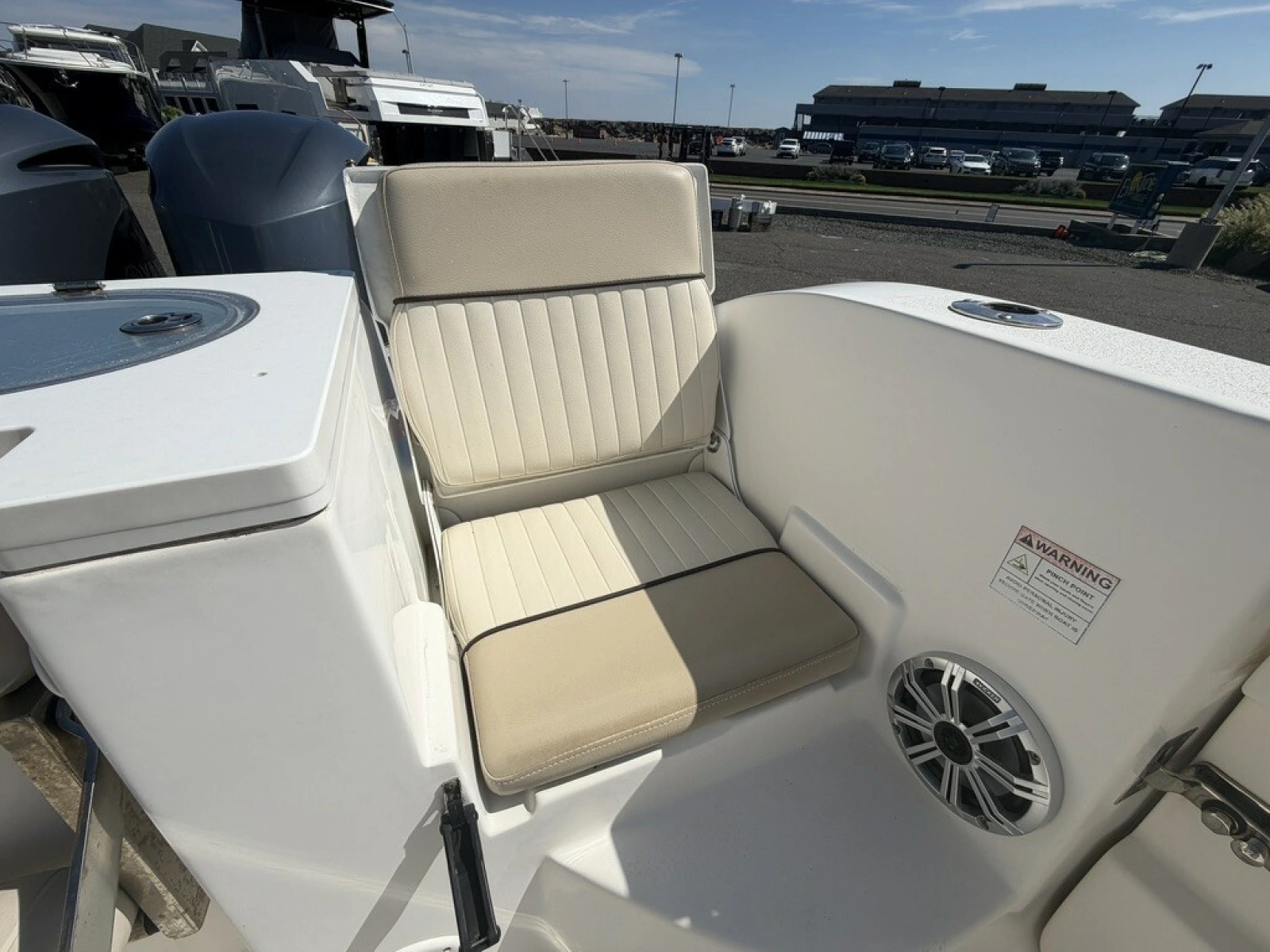 2016 Sea Fox 288 Commander