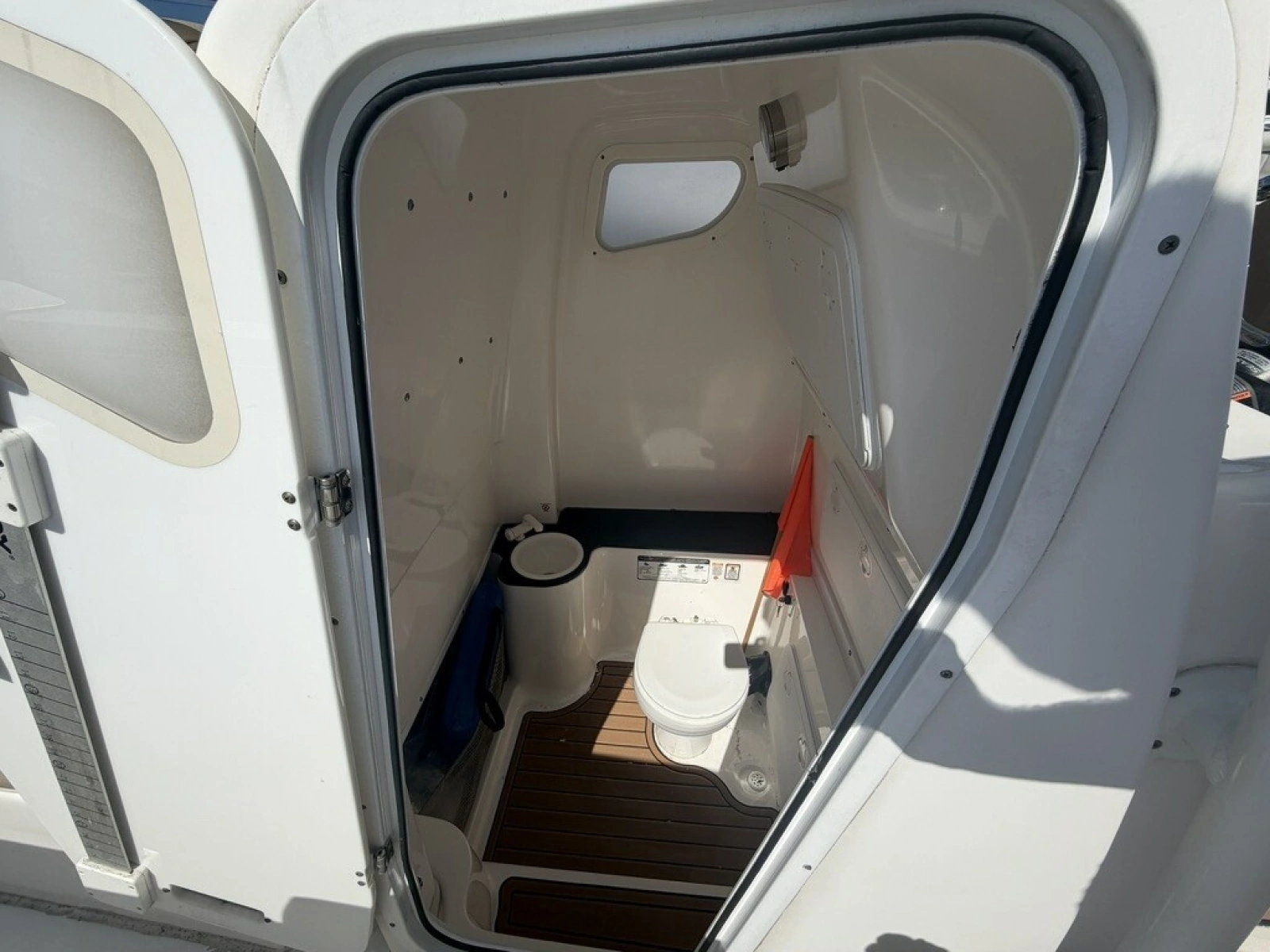 2016 Sea Fox 288 Commander