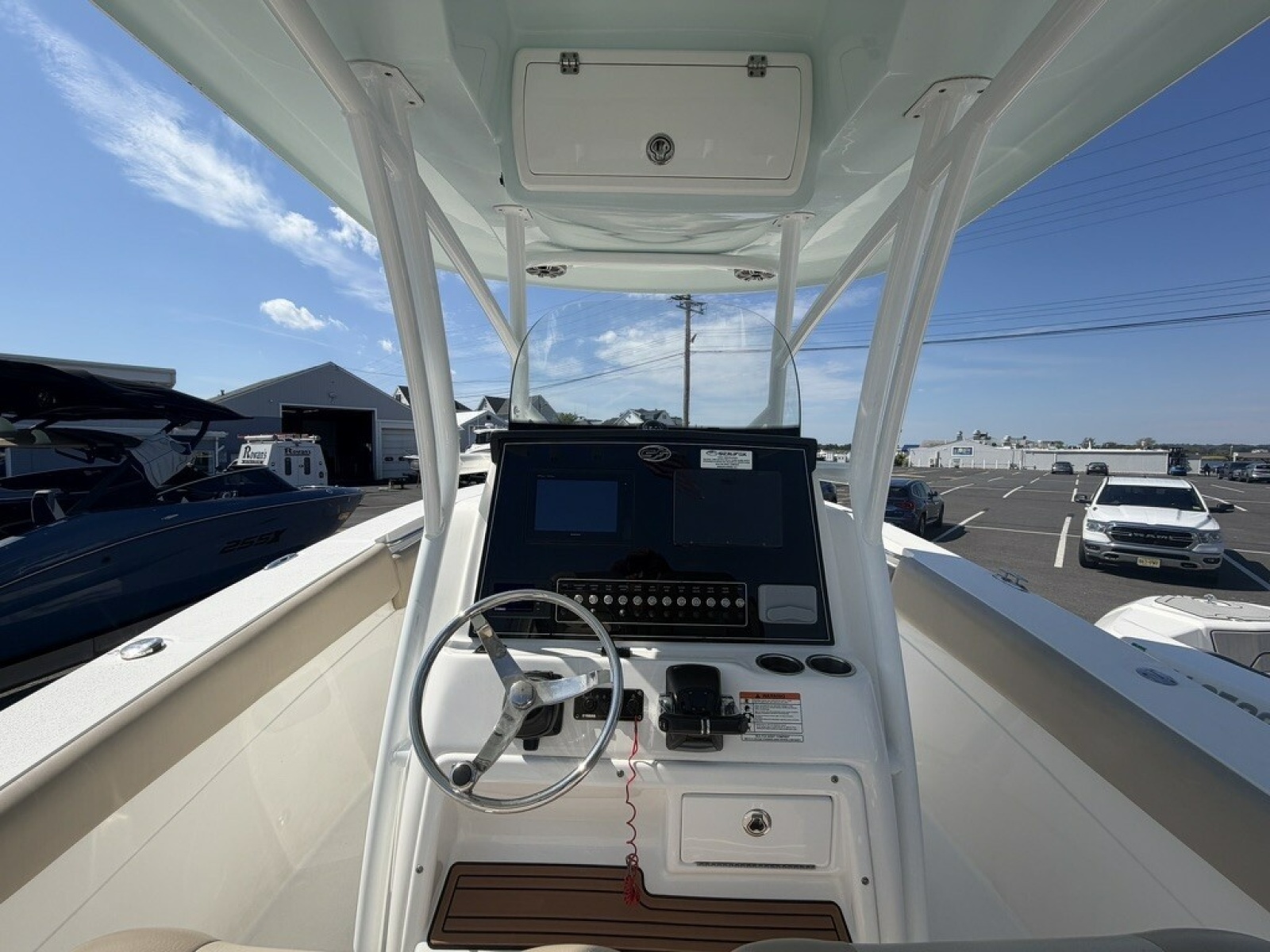 2016 Sea Fox 288 Commander