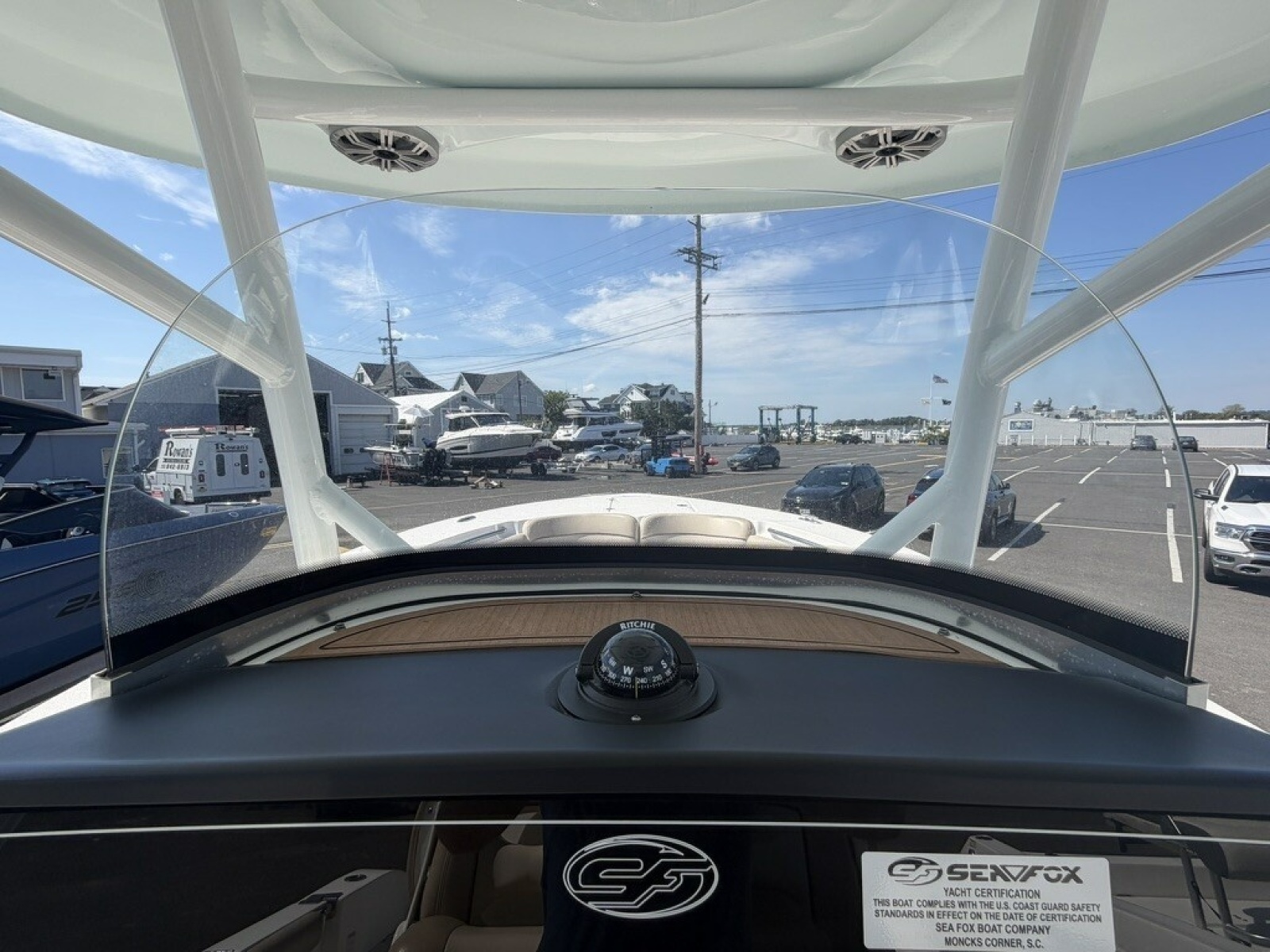 2016 Sea Fox 288 Commander