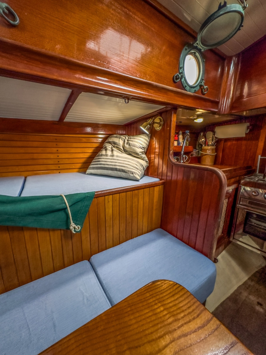 Angelsea 28ft Bristol Channel Cutter Yacht For Sale