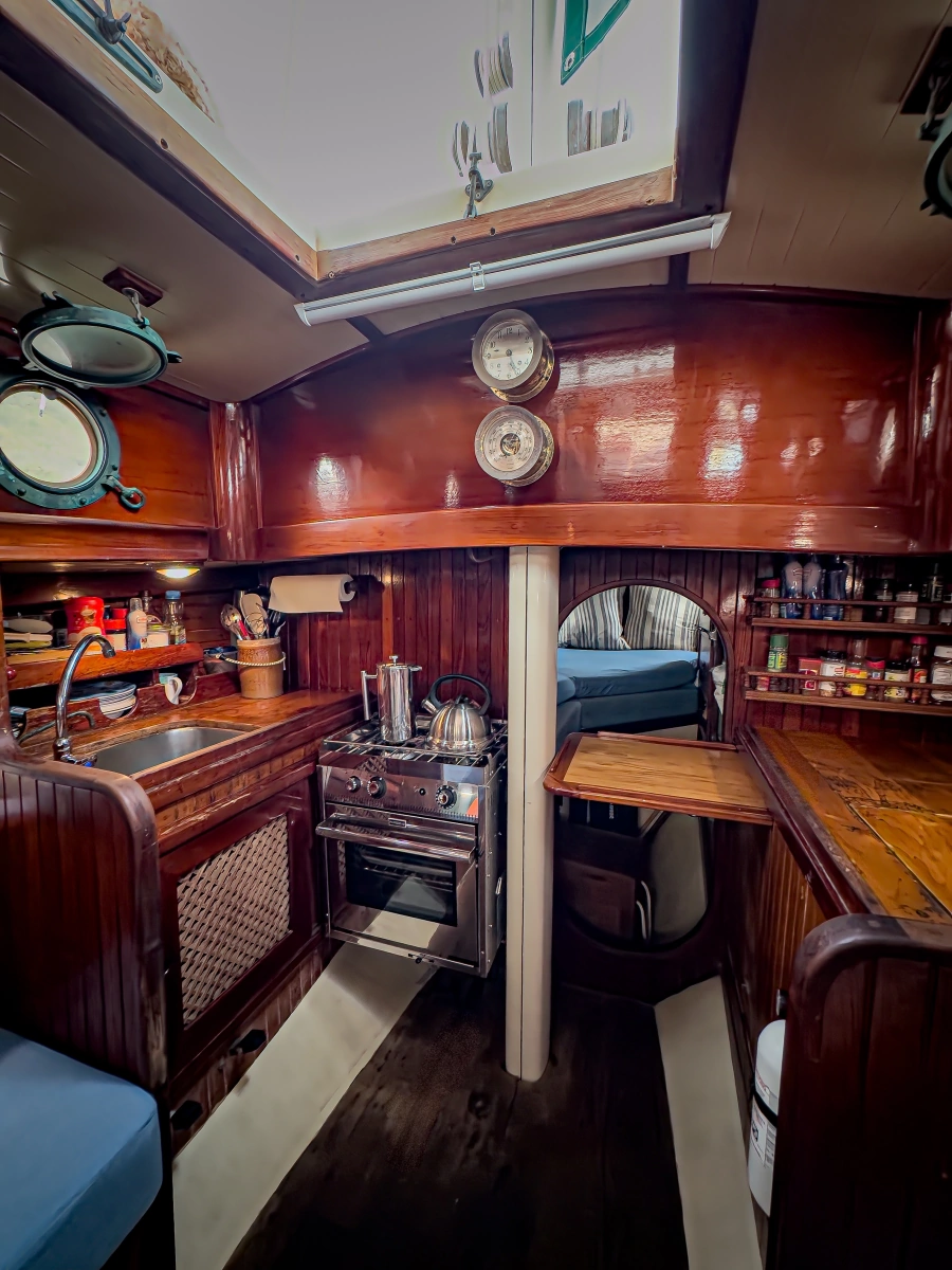 Angelsea 28ft Bristol Channel Cutter Yacht For Sale