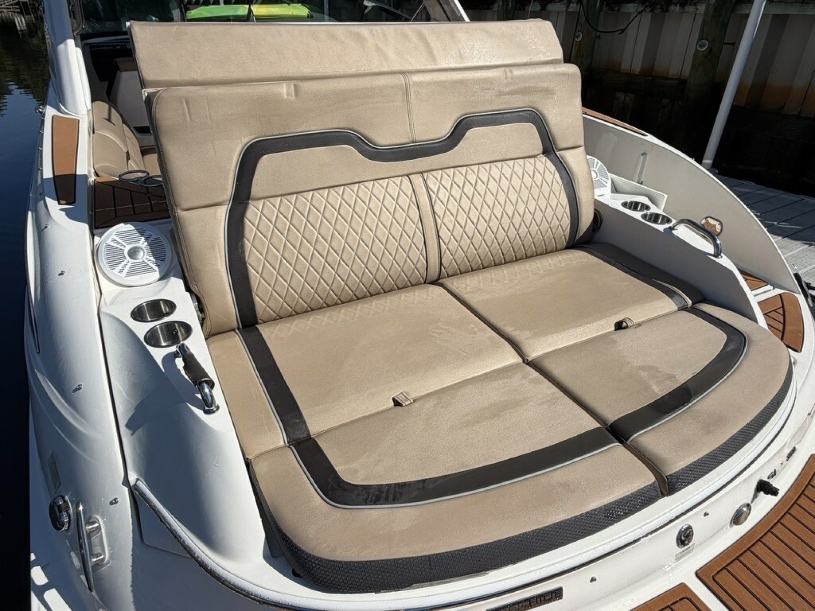 2017 Sea Ray SLX 350