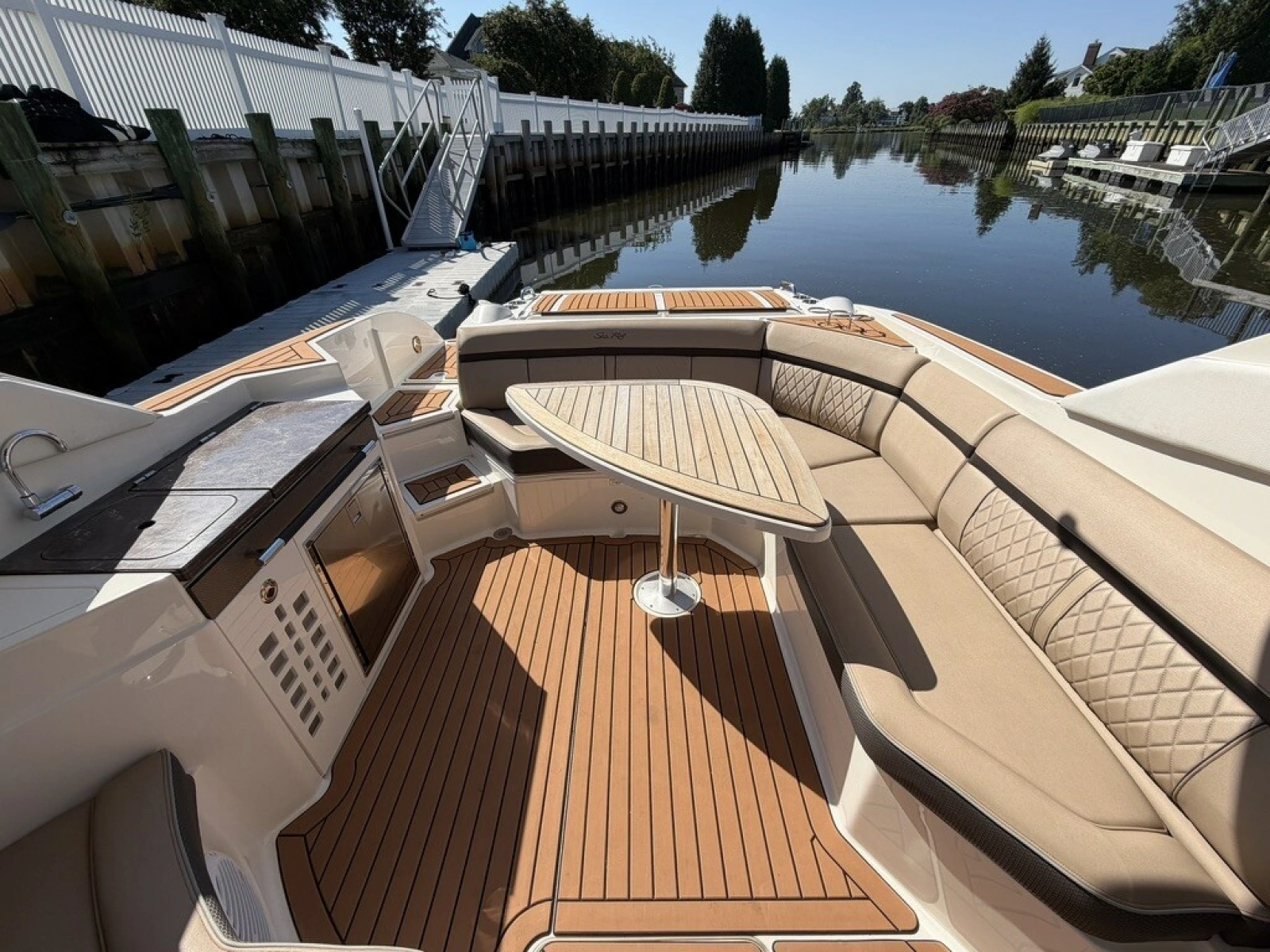 2017 Sea Ray SLX 350