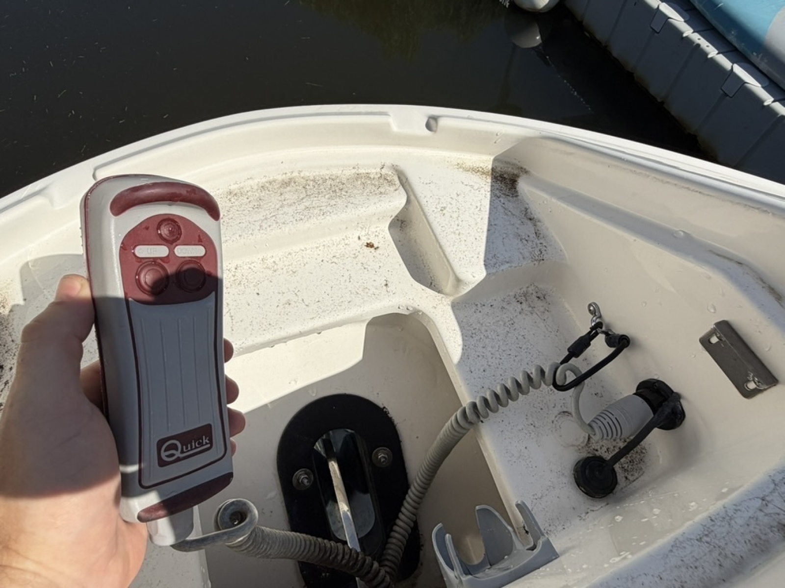 2017 Sea Ray SLX 350