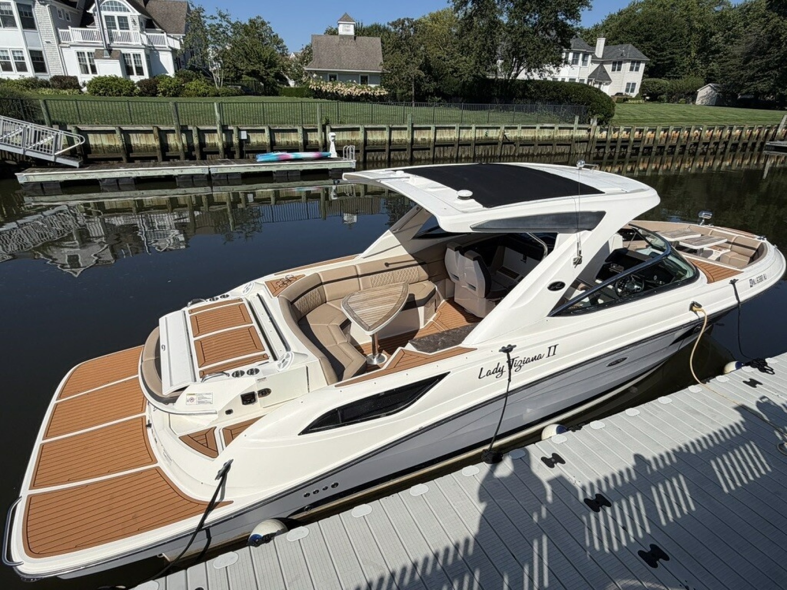 2017 Sea Ray SLX 350