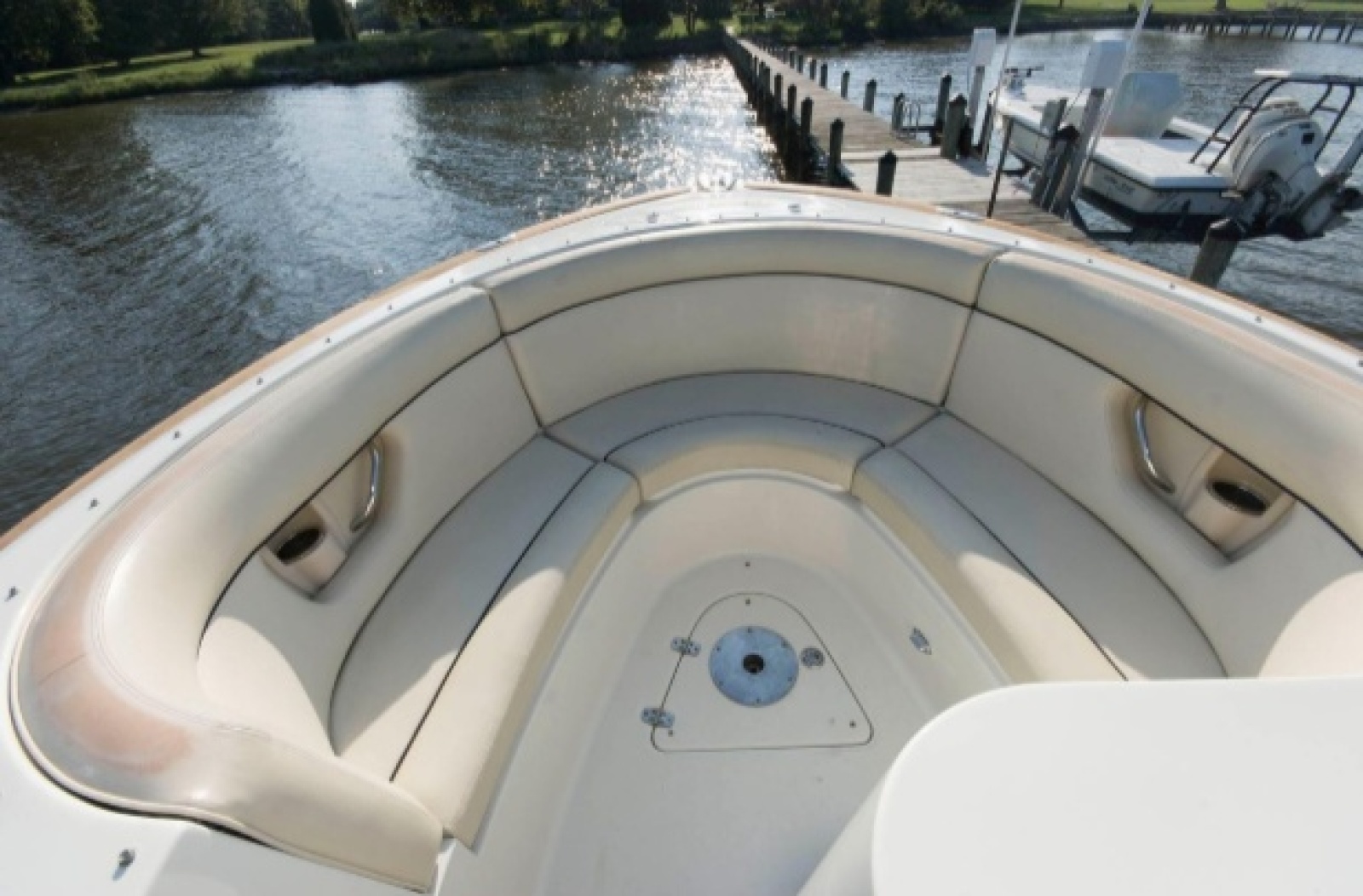 2005 Chris-Craft Launch 28