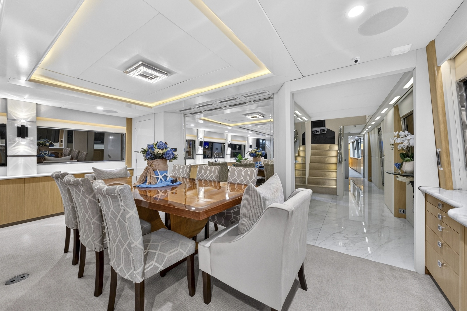 1989 Westport Flybridge Motoryacht
