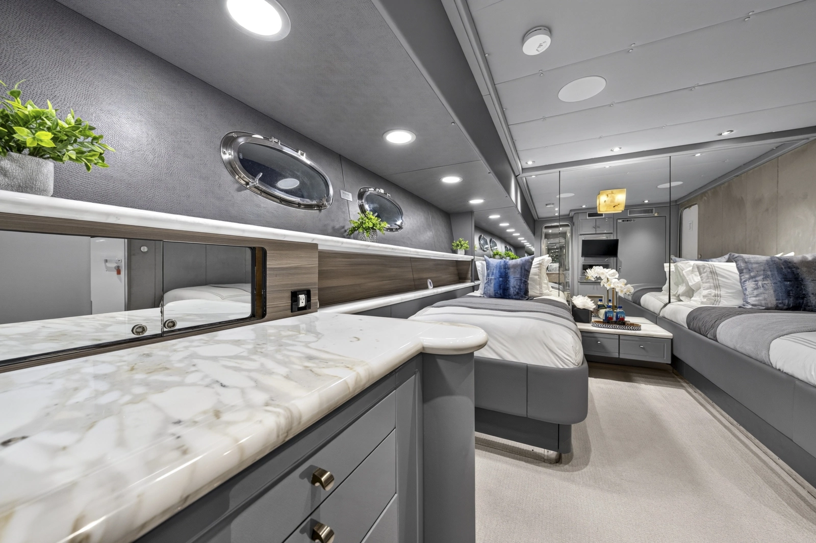 1989 Westport Flybridge Motoryacht