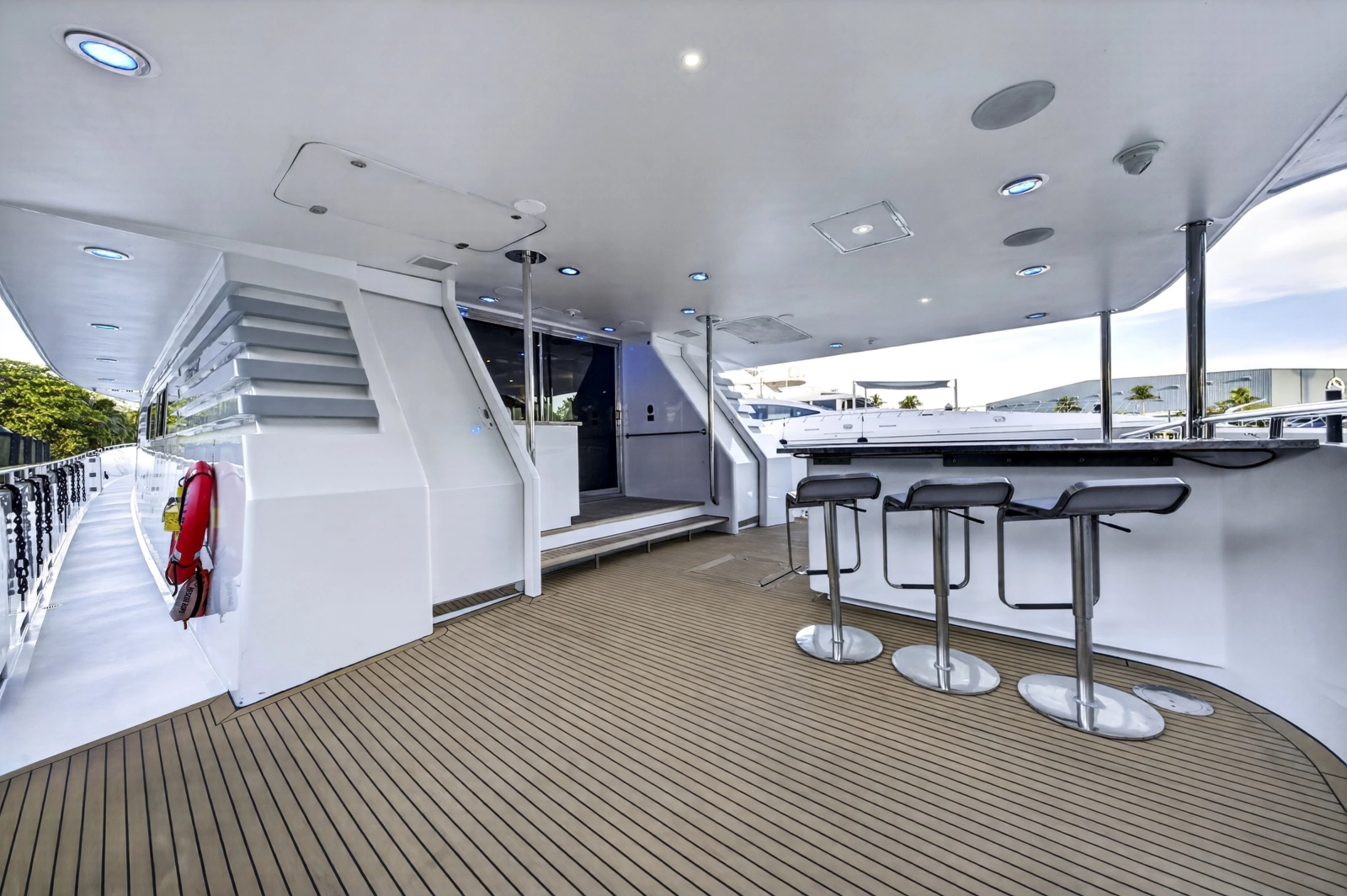 1989 Westport Flybridge Motoryacht