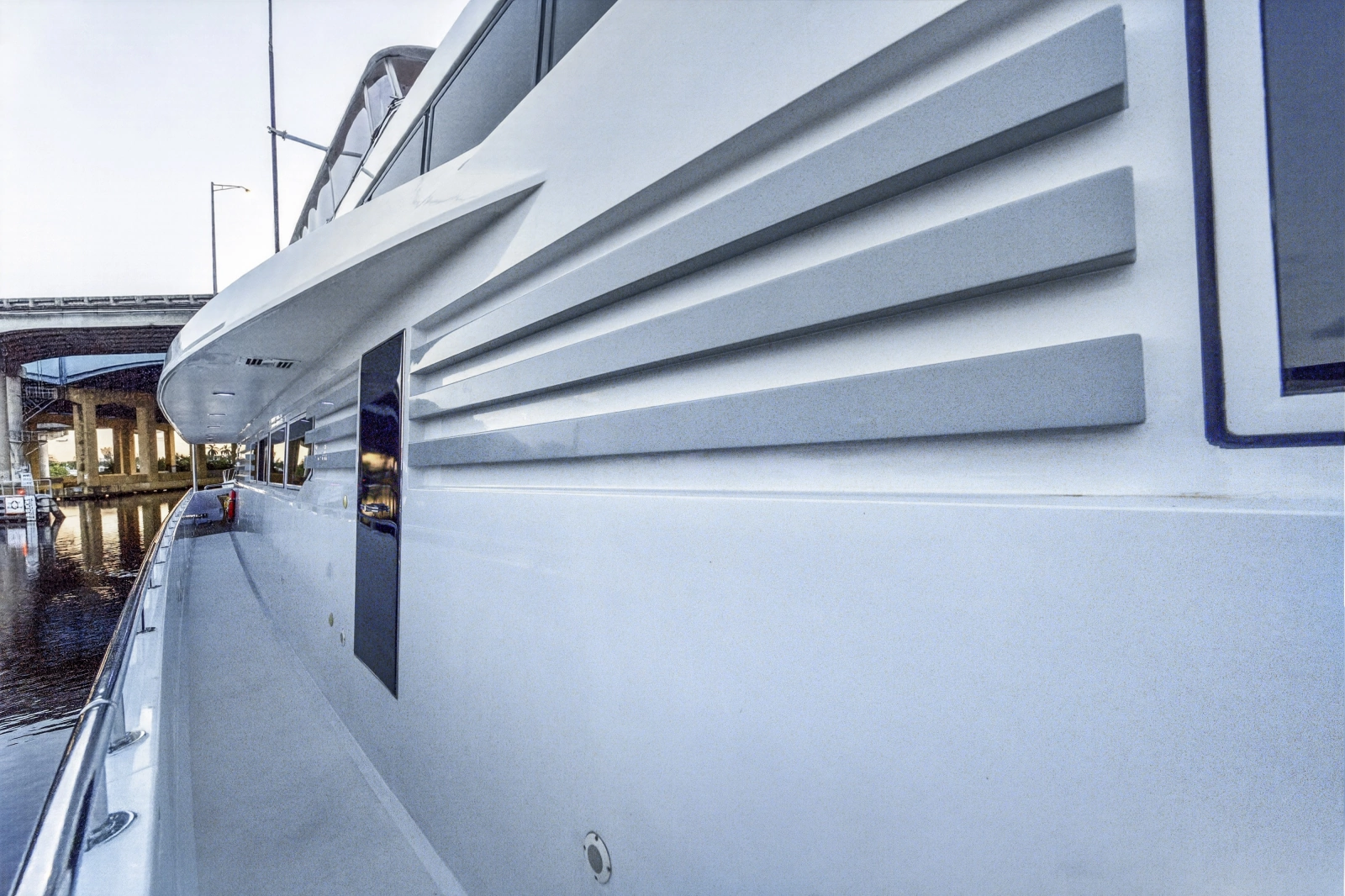1989 Westport Flybridge Motoryacht