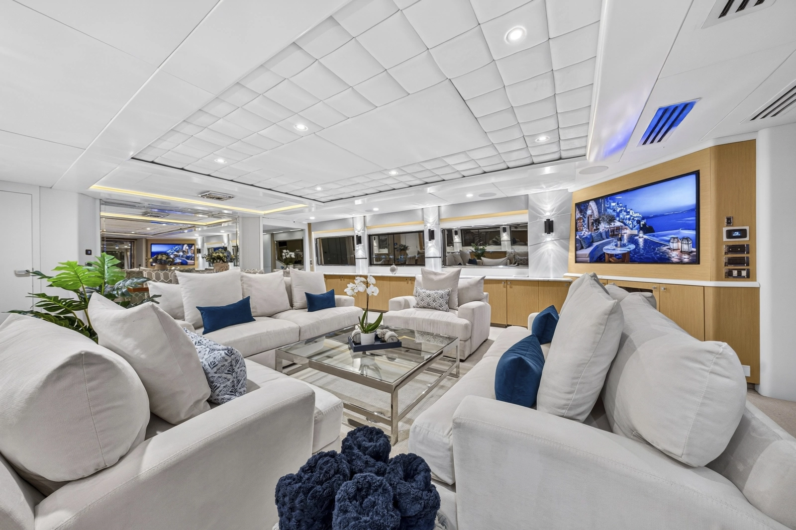 1989 Westport Flybridge Motoryacht