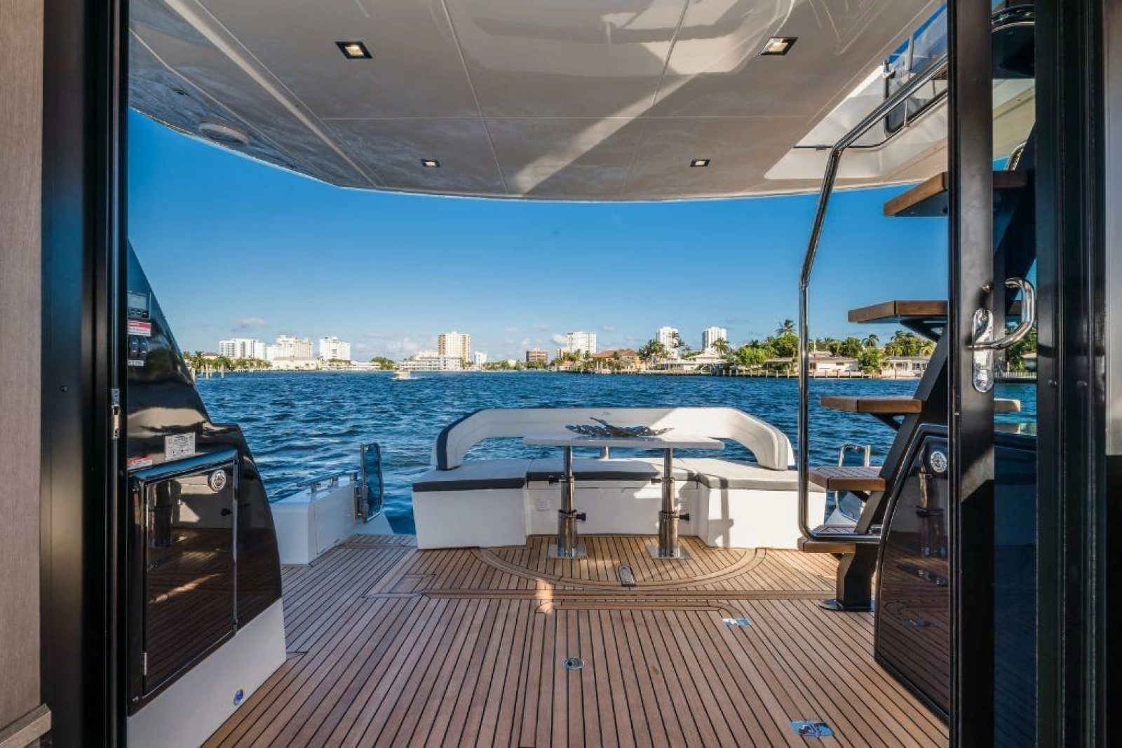 2025 Galeon 500 FLY