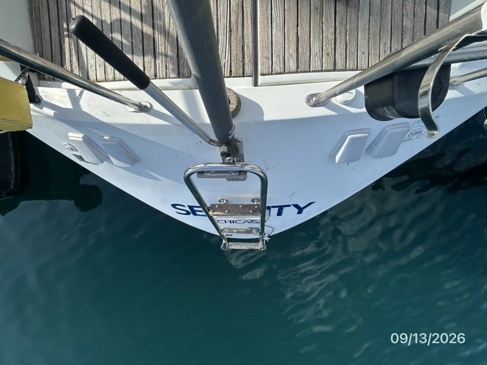 42' Beneteau transom