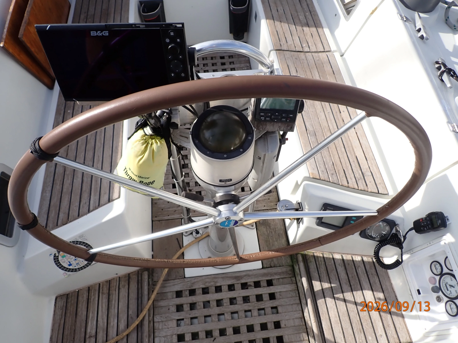 42' Beneteau cockpit helm
