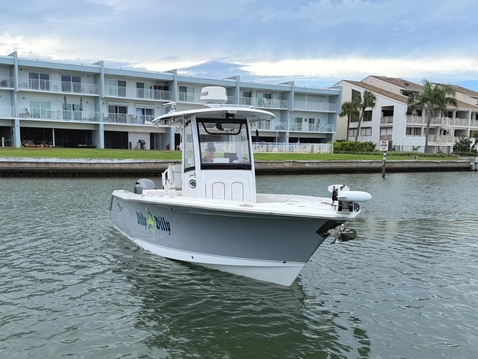 27ft Sea Hunt Yacht For Sale