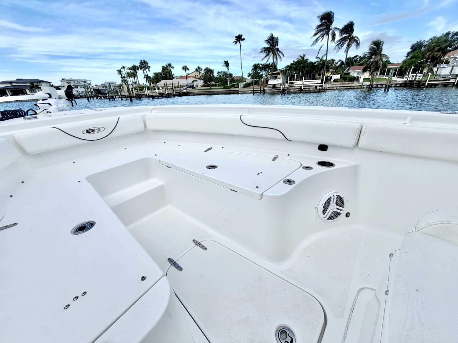 27ft Sea Hunt Yacht For Sale