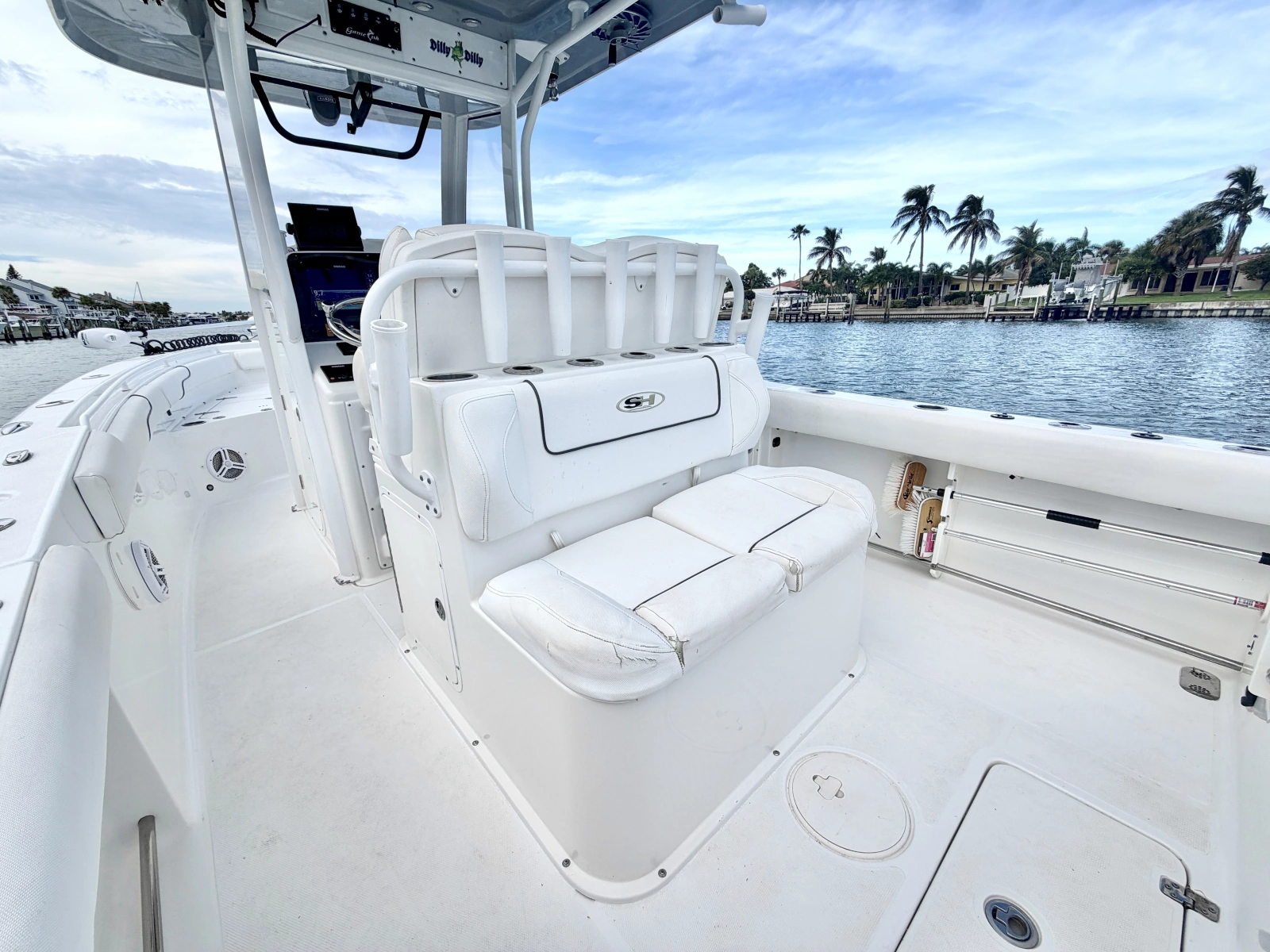 27ft Sea Hunt Yacht For Sale
