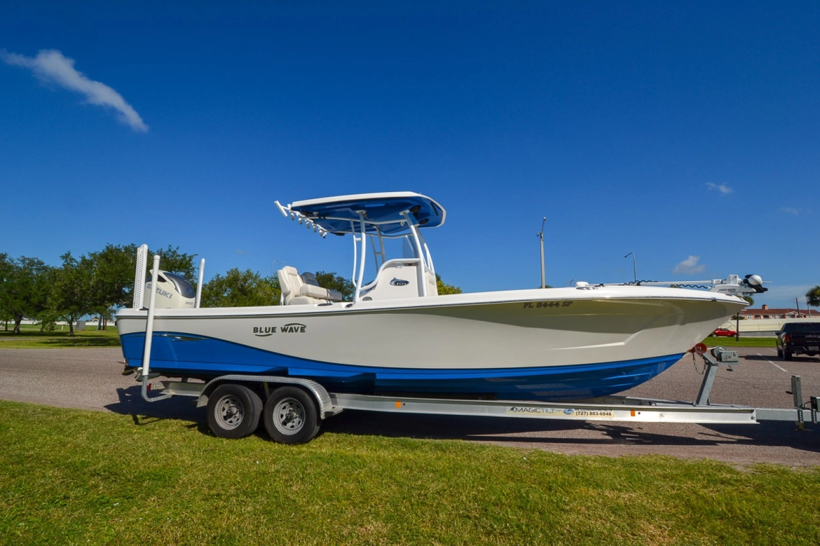 2020 Blue Wave 2800 Makaira