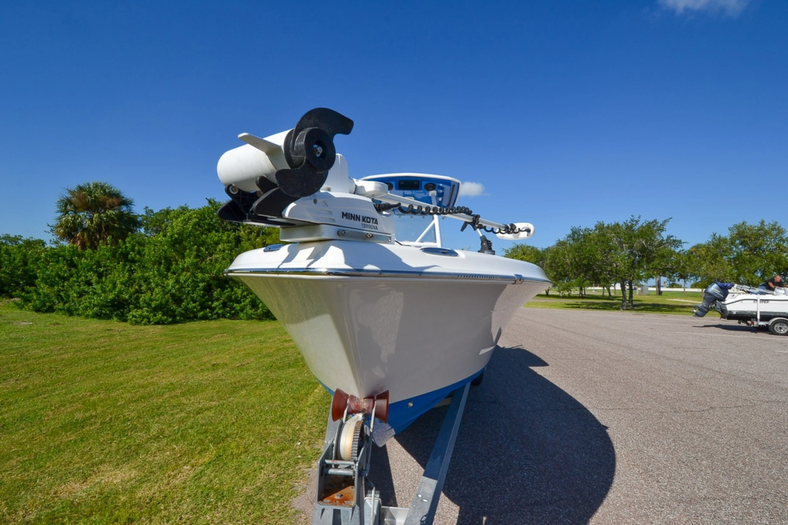 2020 Blue Wave 2800 Makaira