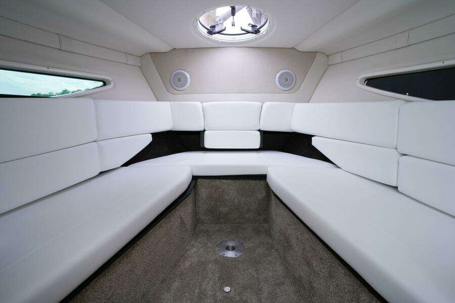 26ft Regal Yacht For Sale