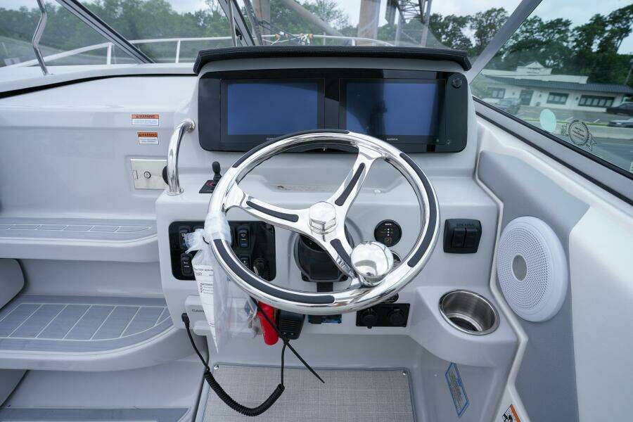 26ft Regal Yacht For Sale