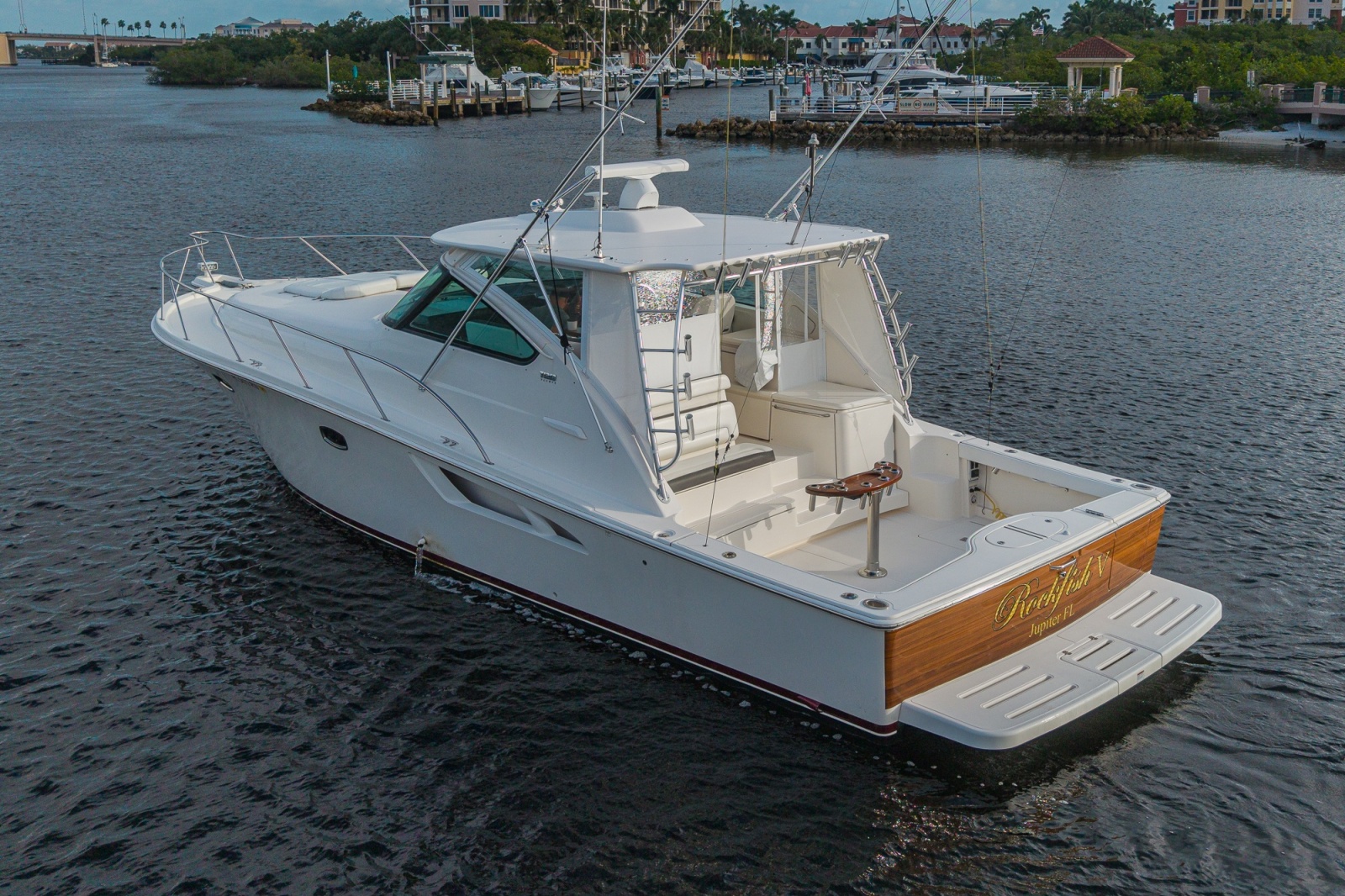 2018 Tiara Yachts 4300 Open