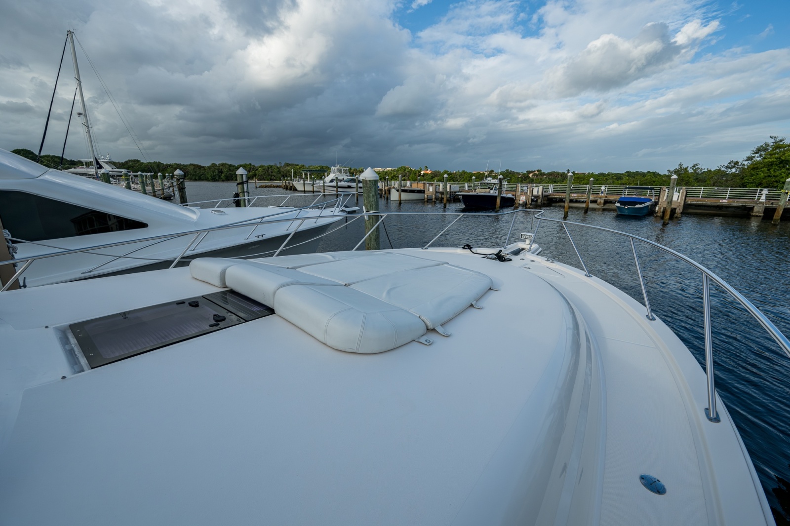 2018 Tiara Yachts 4300 Open