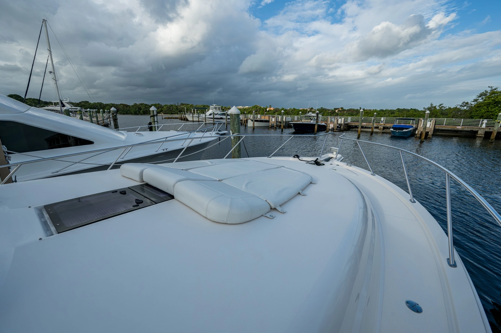 2018 Tiara Yachts 4300 Open