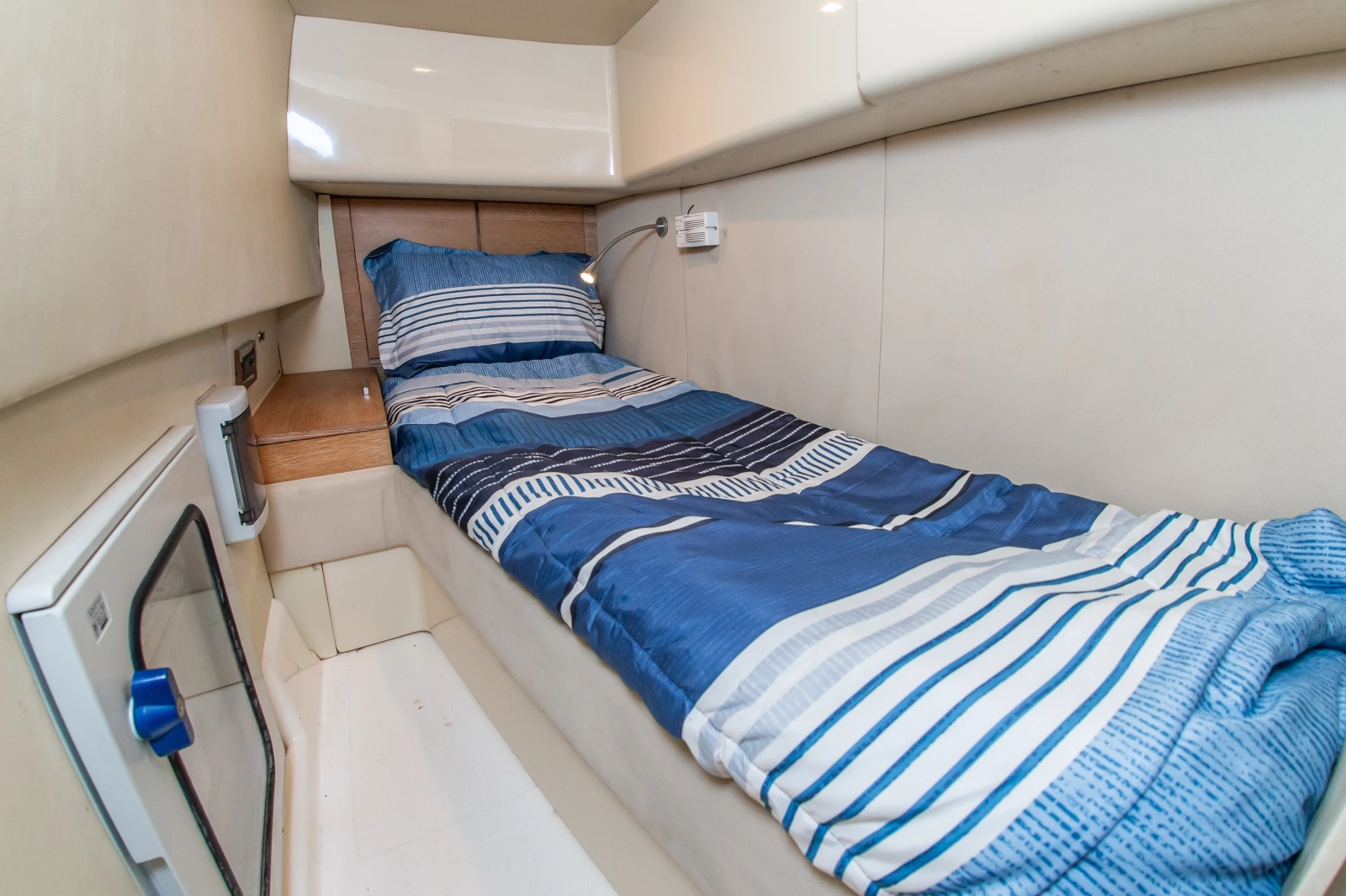 47 Azimut 2008 36
