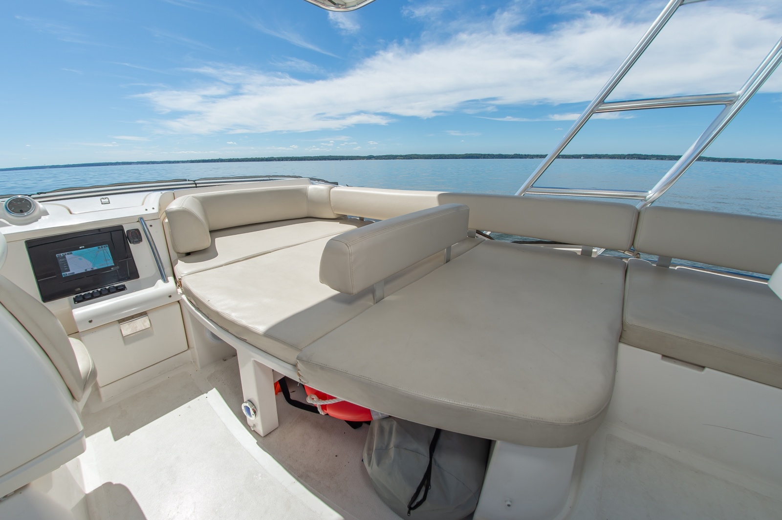 47 Azimut 2008 16