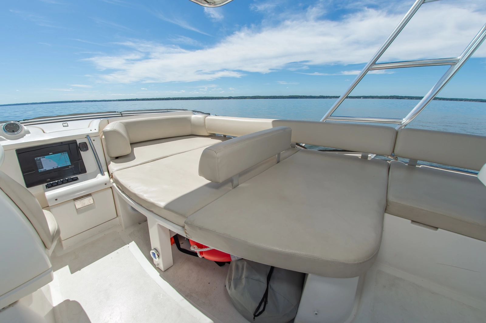 47 Azimut 2008 16