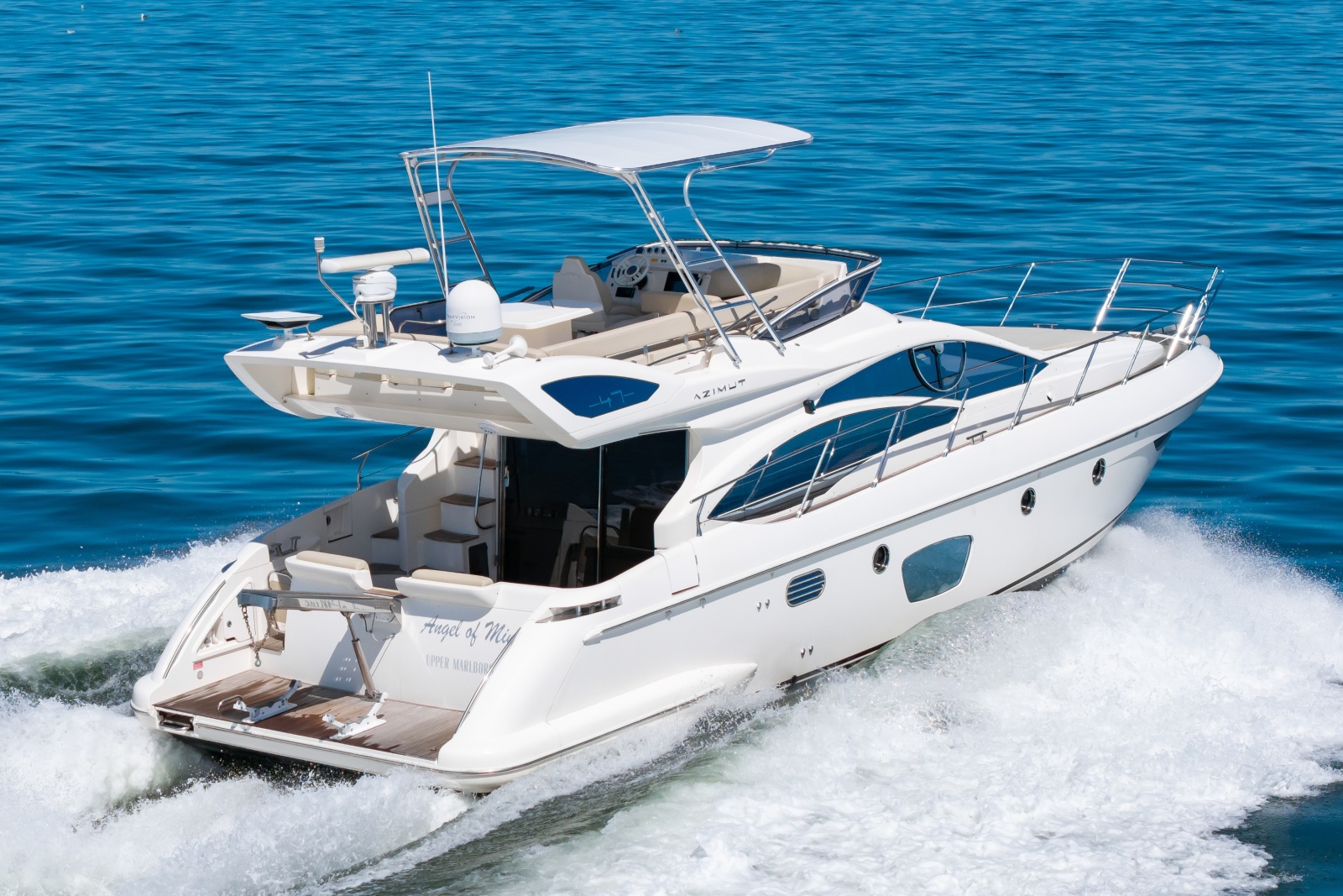47 Azimut 2008 02