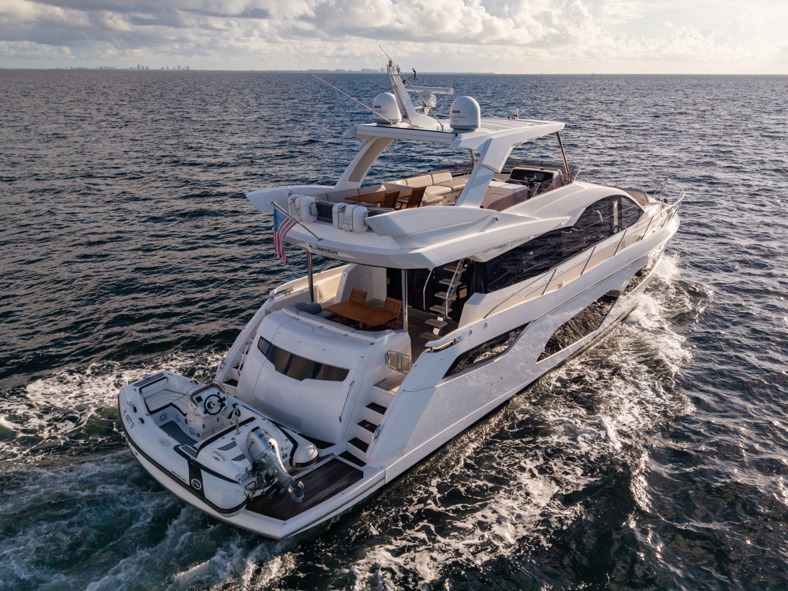 2022 Sunseeker Manhattan