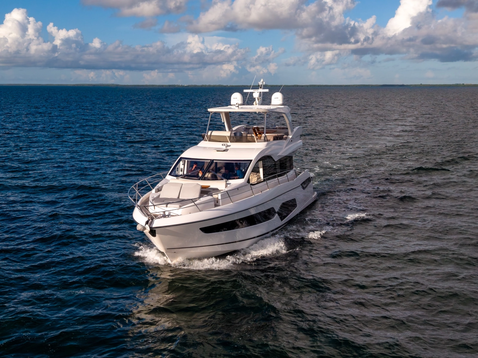 2022 Sunseeker Manhattan