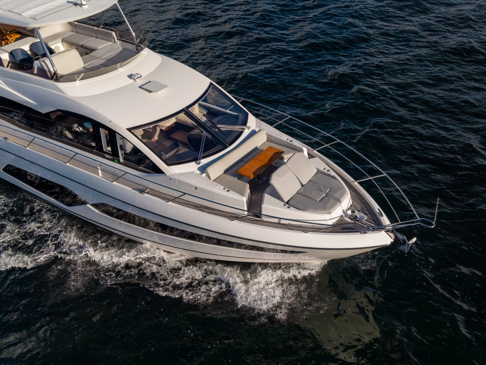 2022 Sunseeker Manhattan