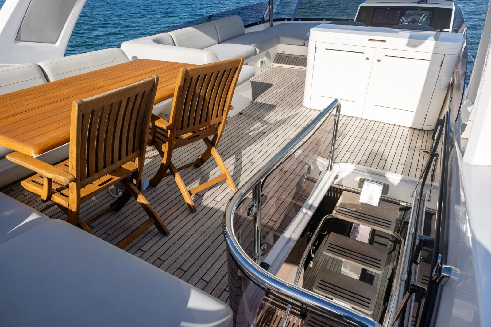 2022 Sunseeker Manhattan