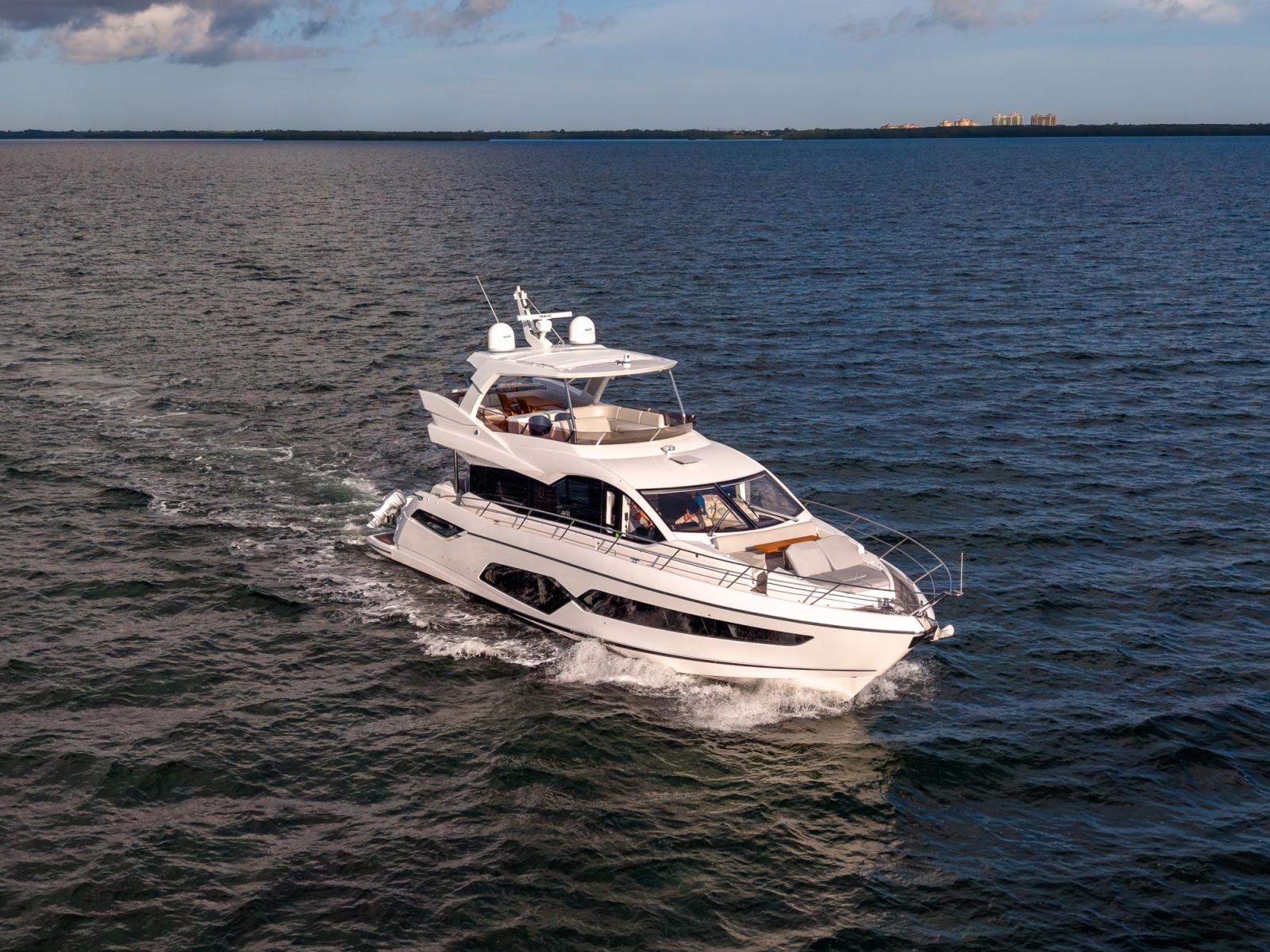 2022 Sunseeker Manhattan